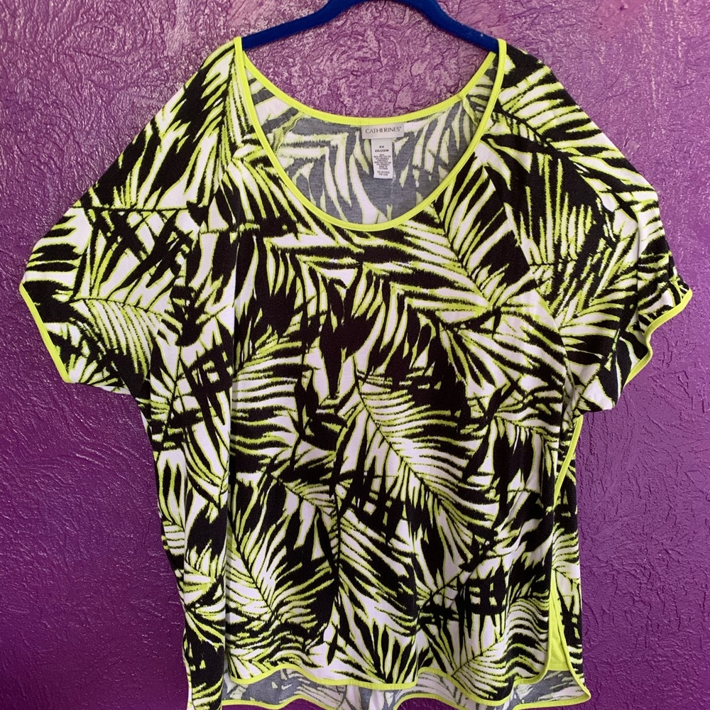 Catherine’s Black Lime and White Tropical Top 3x